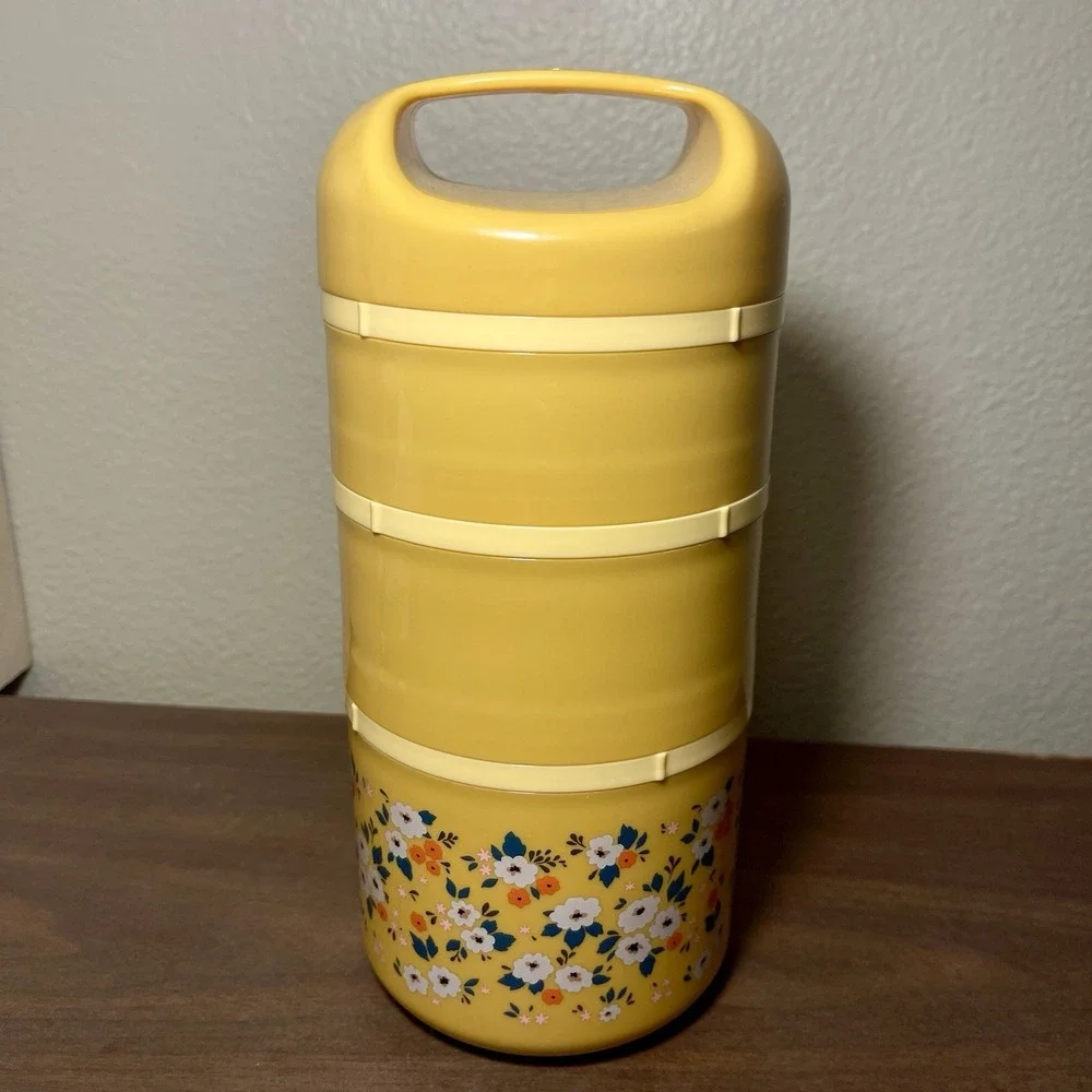 Mytagalongs  Tall‎ Floral Bento Box Snack Container 3 Compartments Yellow